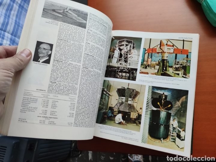 Enciclopedias de segunda mano: Enciclopedia Larousse completa - Foto 2