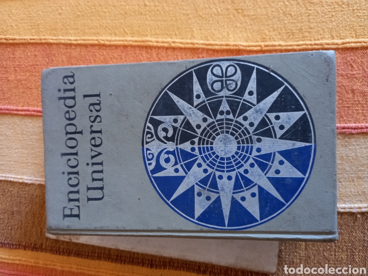 Enciclopedias de segunda mano: Enciclopedia universal - Foto 1
