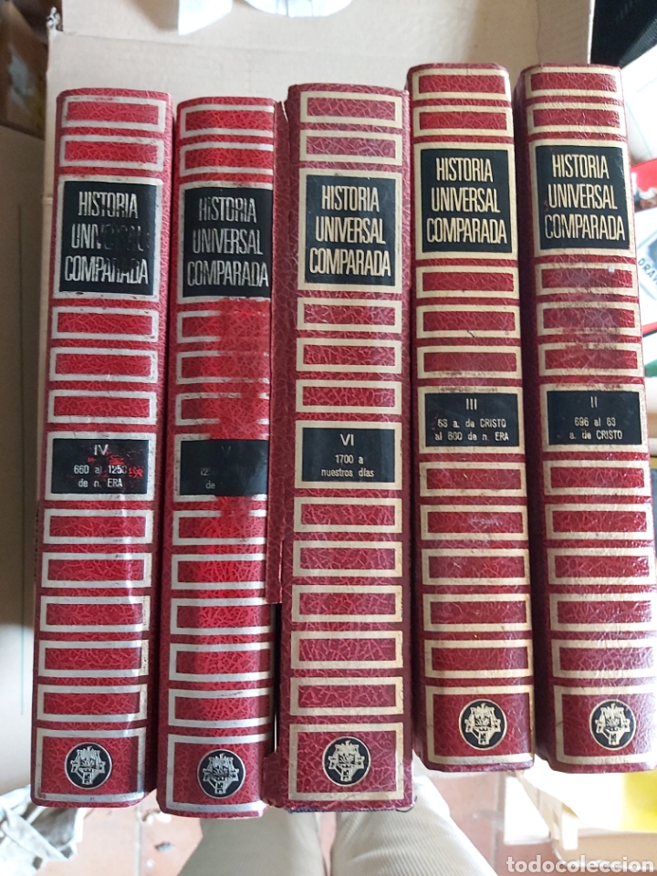 Enciclopedias de segunda mano: HISTORIA UNIVERSAL COMPARADA. CINCO VOL&Uacute;MENES - Foto 1