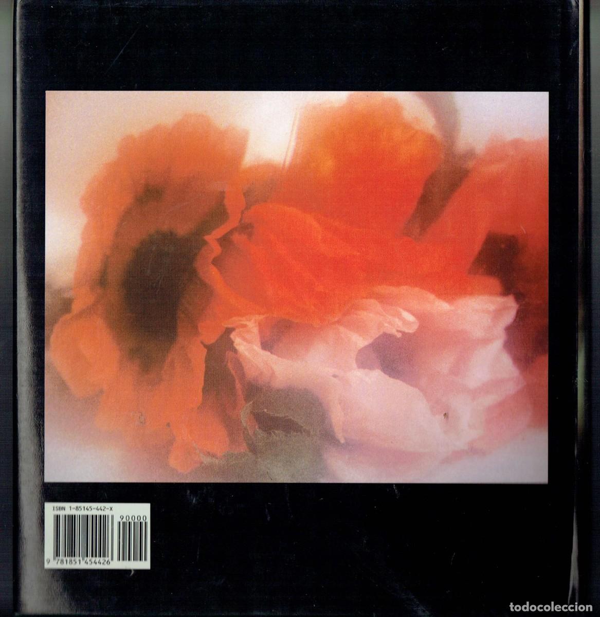 Enciclopedias de segunda mano: FLOWERS. DAVID HAMILTON. (P/B19) - Foto 2
