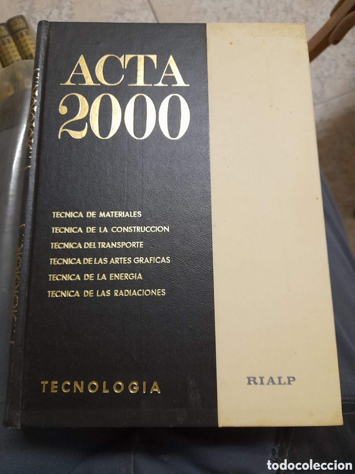 Enciclopedias de segunda mano: 8 libros tomos acta 2000 enciclopedia - Foto 4