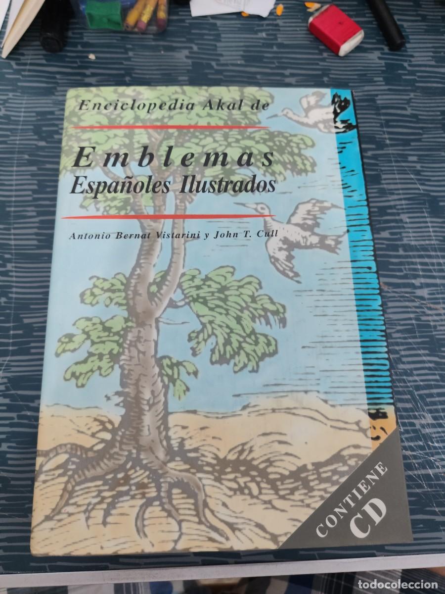 Enciclopedias de segunda mano: ENCICLOPEDIA DE EMBLEMAS ESPA&Ntilde;OLES ILUSTRADOS, ANTONIO BERNAT,JOHN T.CULL,AKAL EDITORIAL 1999,952 P.