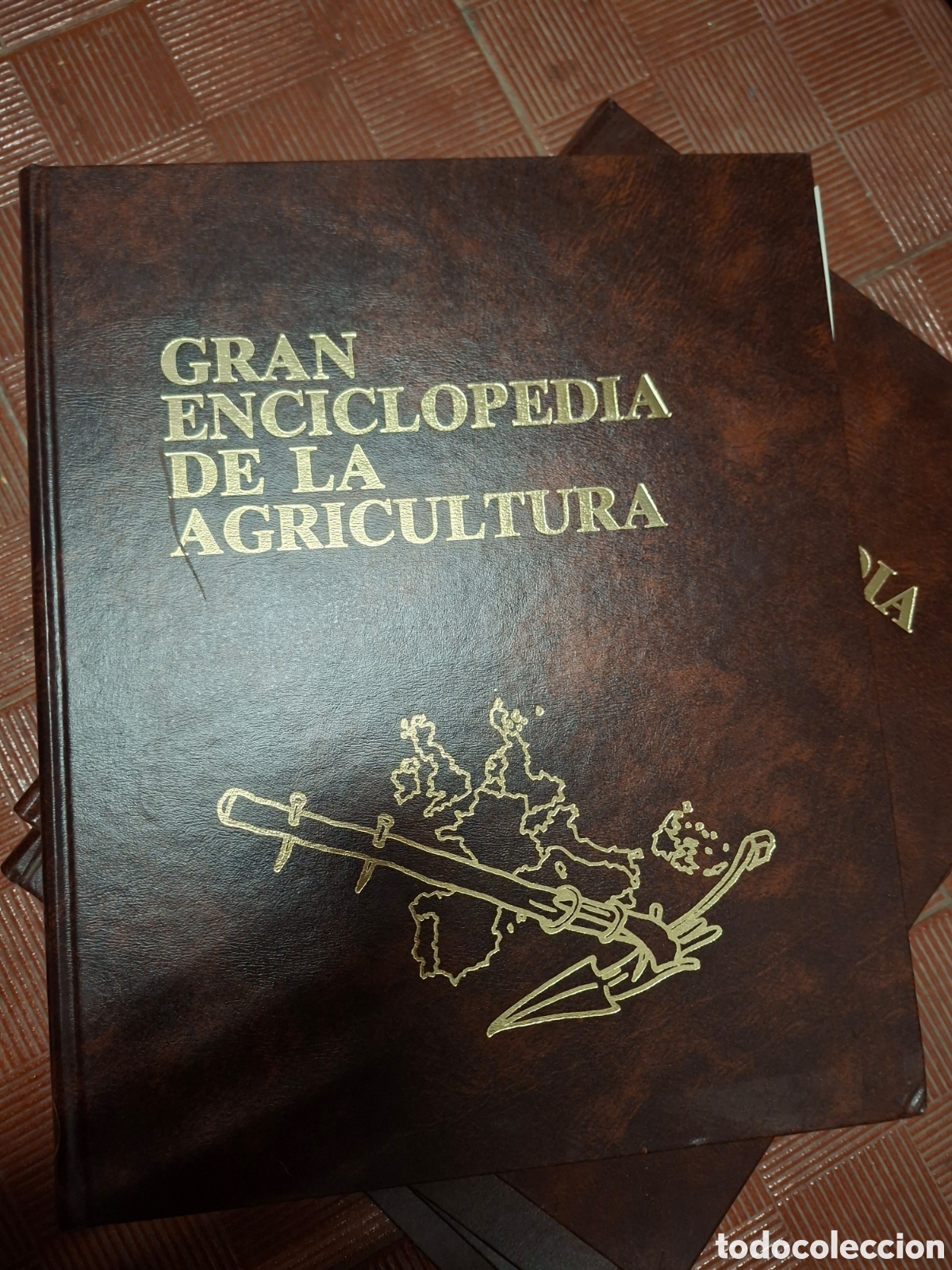 Enciclopedias de segunda mano: ​Gran Enciclopedia de la Agricultura - Colecci&oacute;n completa 8 Tomos (S&iacute;mil piel y pan de oro)