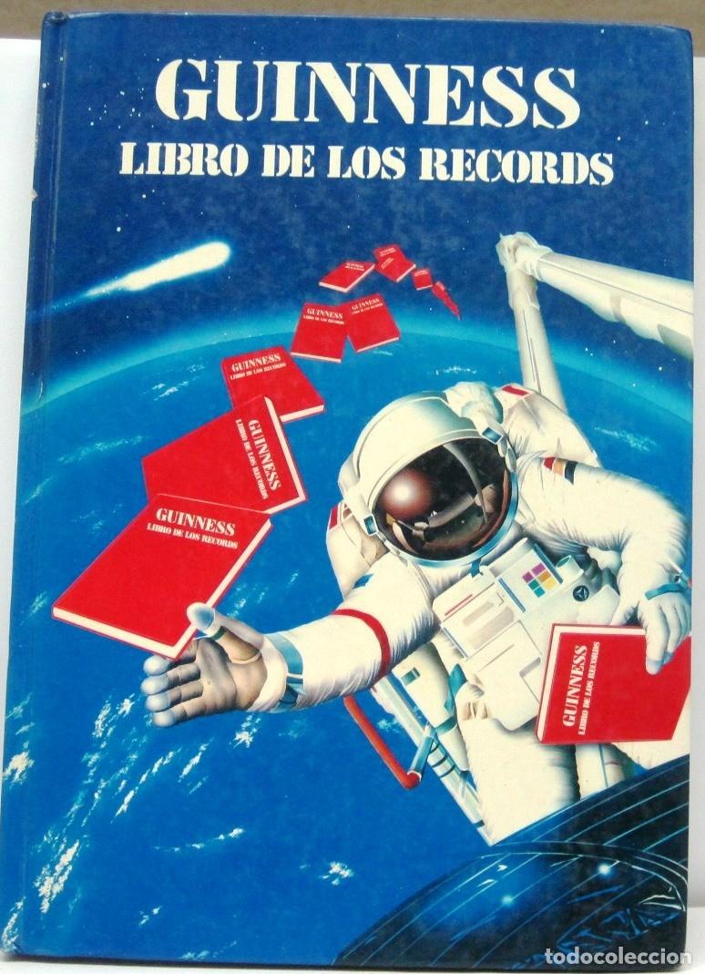 Enciclopedias de segunda mano: GUINNESS LIBRO DE LOS RECORDS - A&Ntilde;O 1985 - LIBRO
