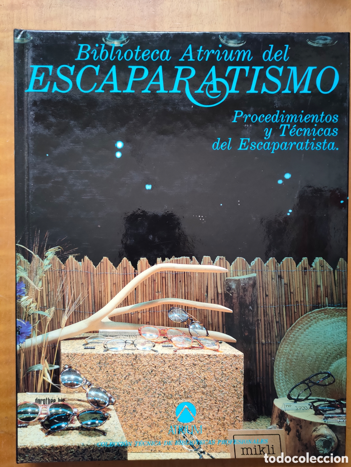 Enciclopedias de segunda mano: Biblioteca Atrium del Escaparatismo - Foto 9