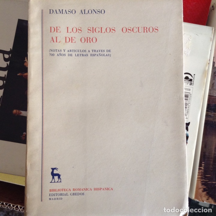 Libros de segunda mano: De los,siglos oscuros al de oro. D&aacute;maso Alonso - Foto 1