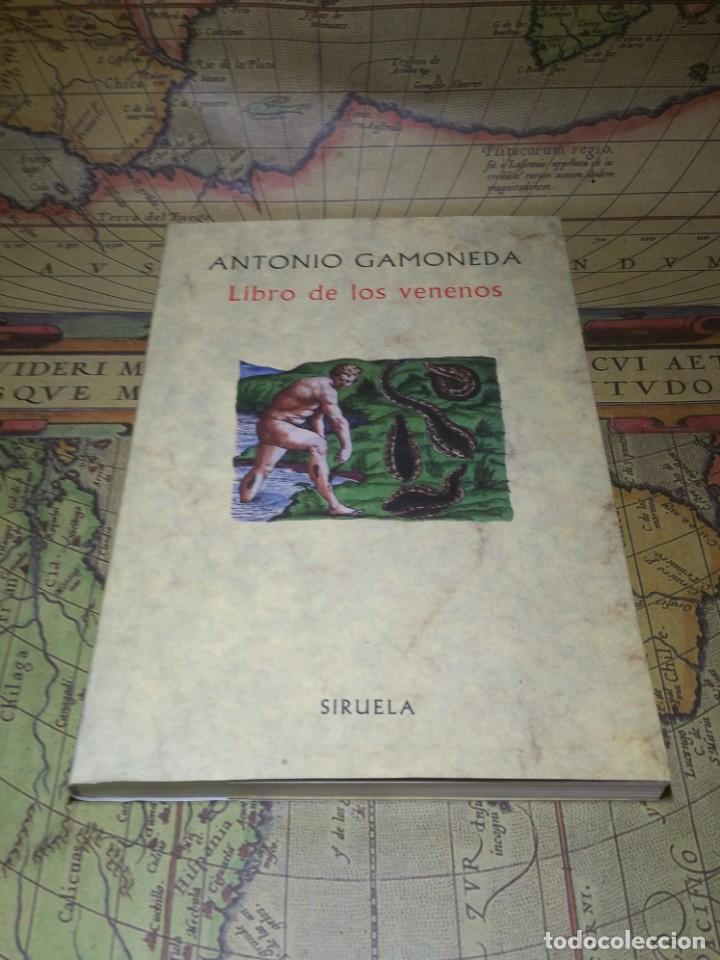 Libros de segunda mano: LIBRO DE LOS VENENOS. ANTONIO GAMONEDA - Foto 1