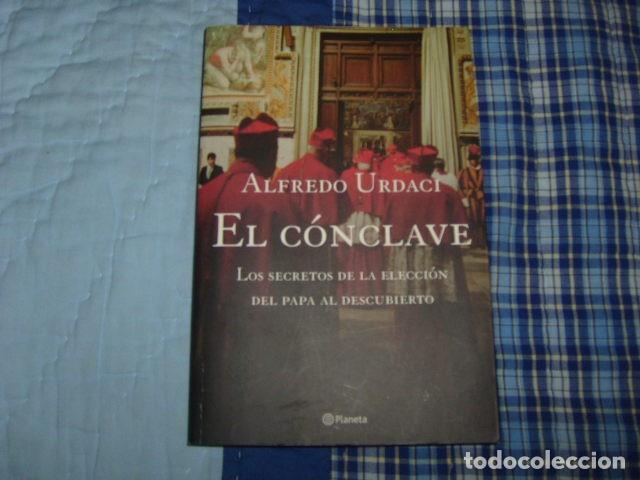 Libros de segunda mano: EL CONCLAVE , ALFREDO URDACI - Foto 1