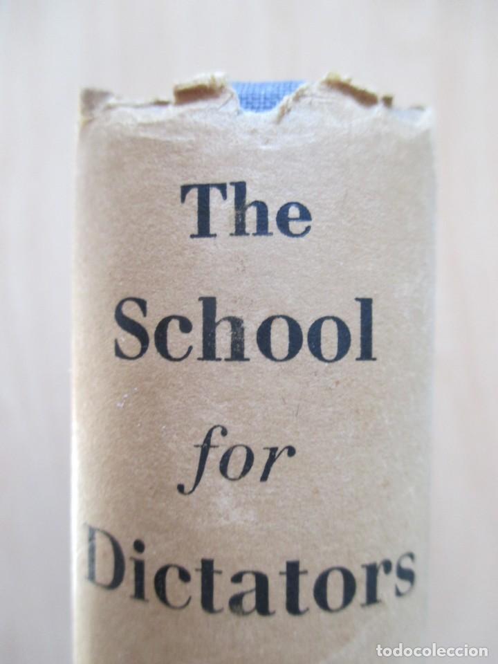 Libros de segunda mano: The School for Dictators, de Ignazio Silone - Foto 4