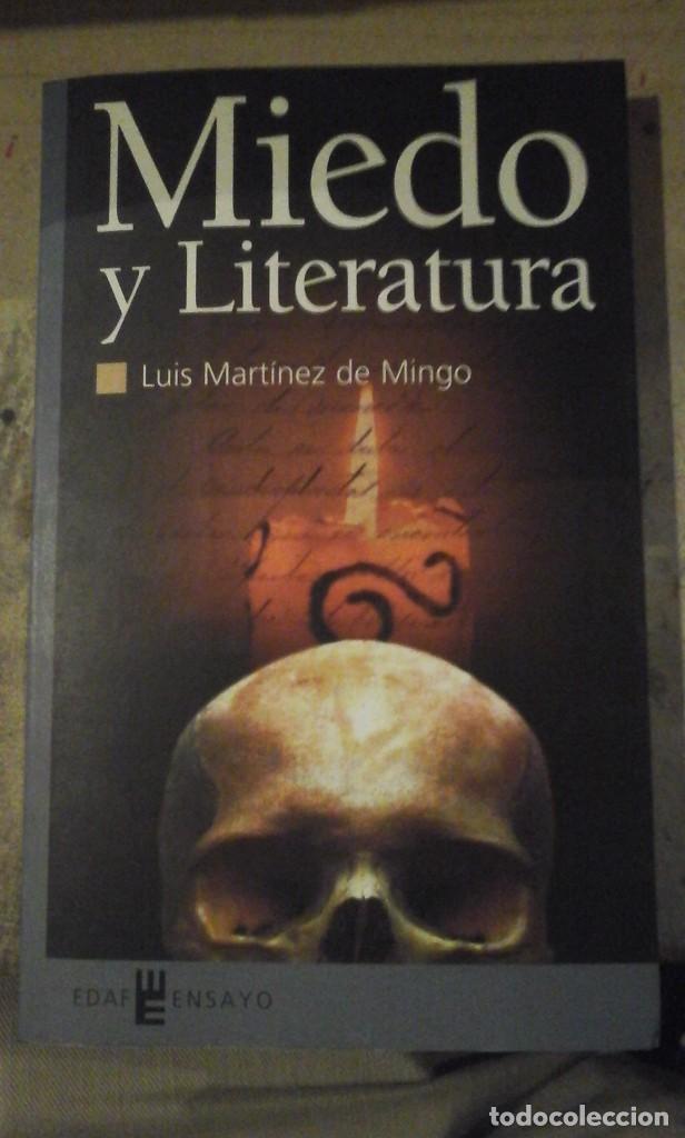 Libros de segunda mano: MIEDO Y LITERATURA (Madrid, 2004) - Foto 1