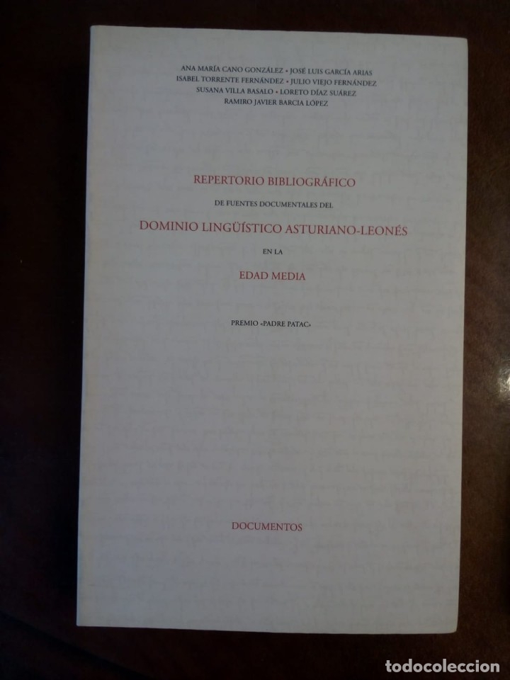 Libros de segunda mano: REPERTORIO BIBLIOGRAFICO FUENTES DOCUMENTALES DOMINIO LING&Uuml;&Iacute;STICO ASTURIANO LEONES EN LA EDAD MEDIA