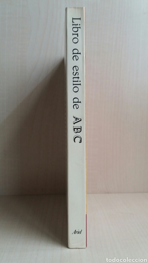 Libros de segunda mano: Libro de estilo de ABC. Editorial Ariel, 1993. - Foto 2