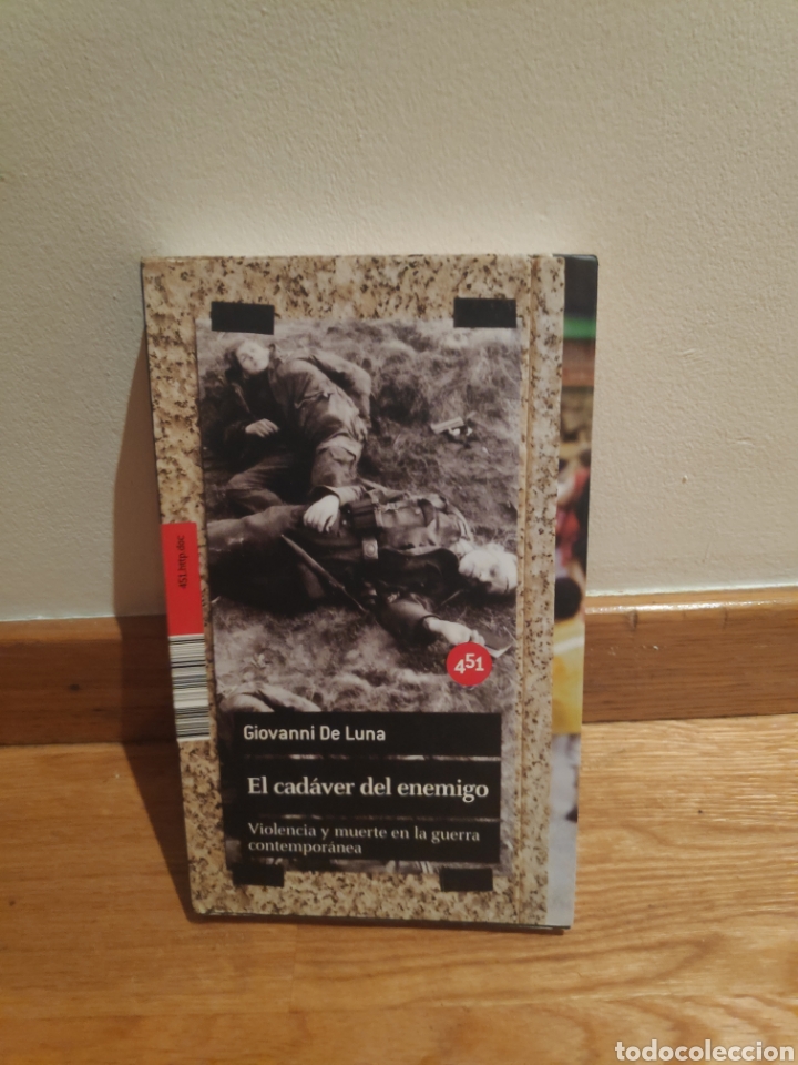 Libros de segunda mano: El cad&aacute;ver del enemigo Giovanni de Luna - Foto 1