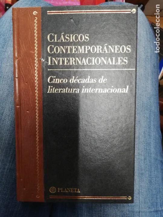 Libros de segunda mano: Cinco d&eacute;cadas de literatura internacional. - Foto 1
