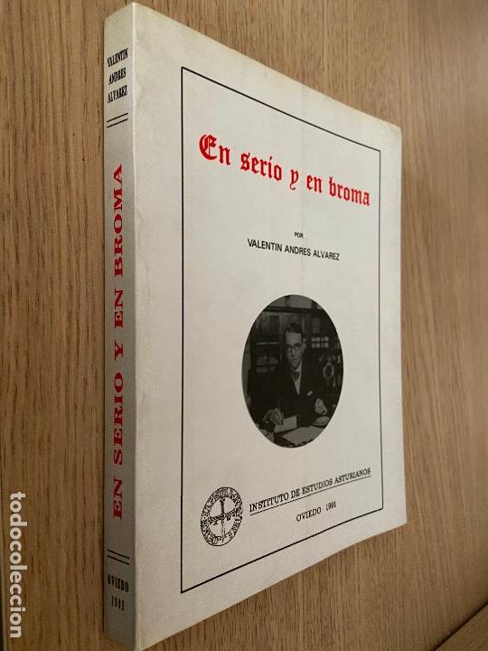 Libros de segunda mano: EN SERIO Y EN BROMA / VALENTIN ANDRES ALVAREZ / 1991 - Foto 1