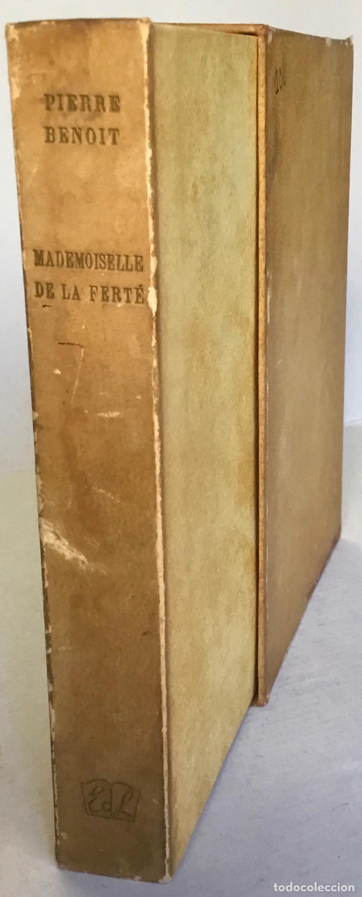 Libros de segunda mano: MADEMOISELLE DE LA FERT&Eacute;. - BENOIT, Pierre. - Foto 2