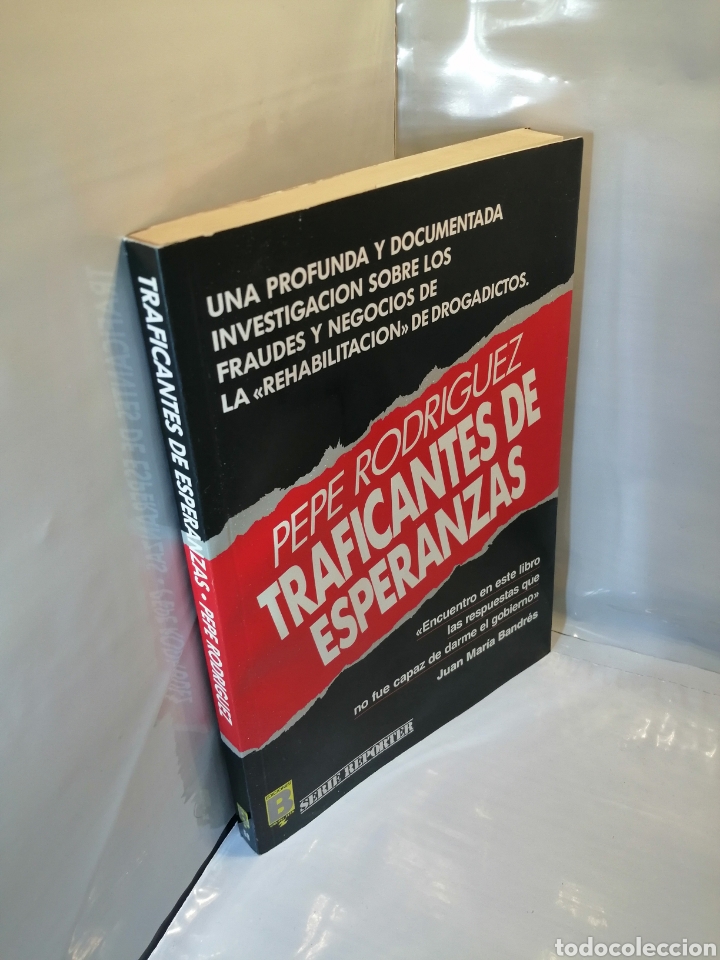 Libros de segunda mano: Traficantes de Esperanzas (Primera edici&oacute;n) - Foto 3