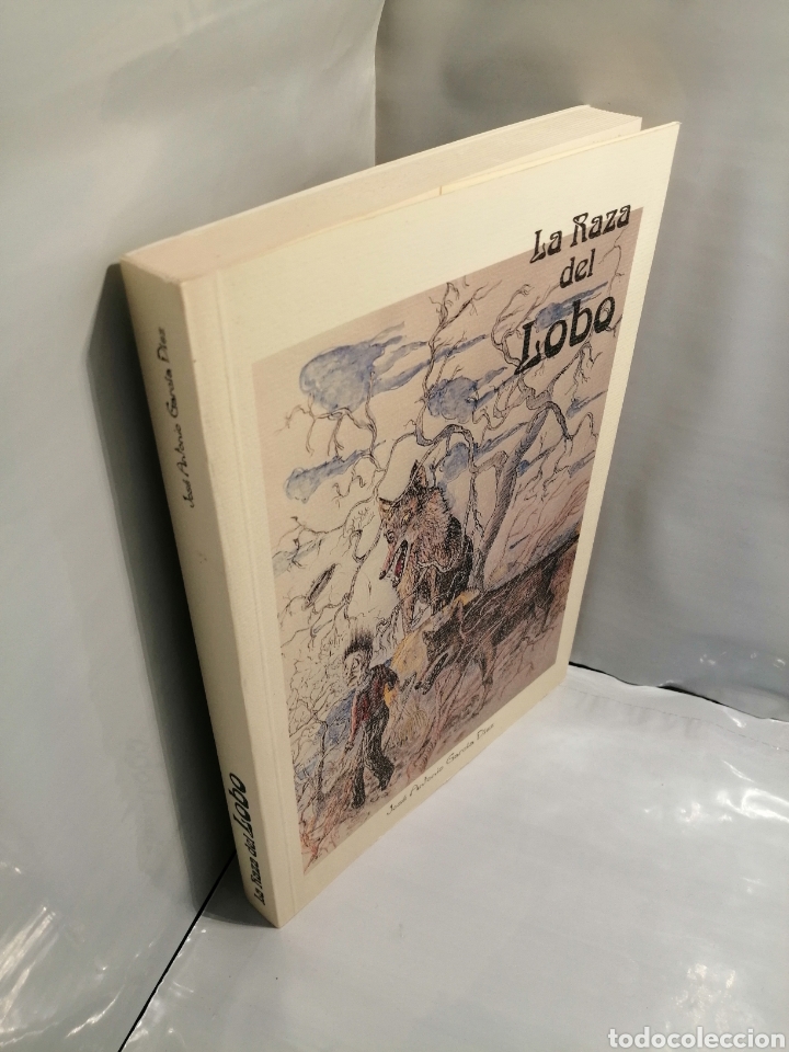 Libros de segunda mano: La Raza del Lobo (Primera edici&oacute;n) - Foto 3