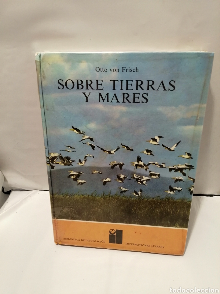 Libros de segunda mano: SOBRE TIERRAS Y MARES (PRIMERA EDICI&Oacute;N) - Foto 1