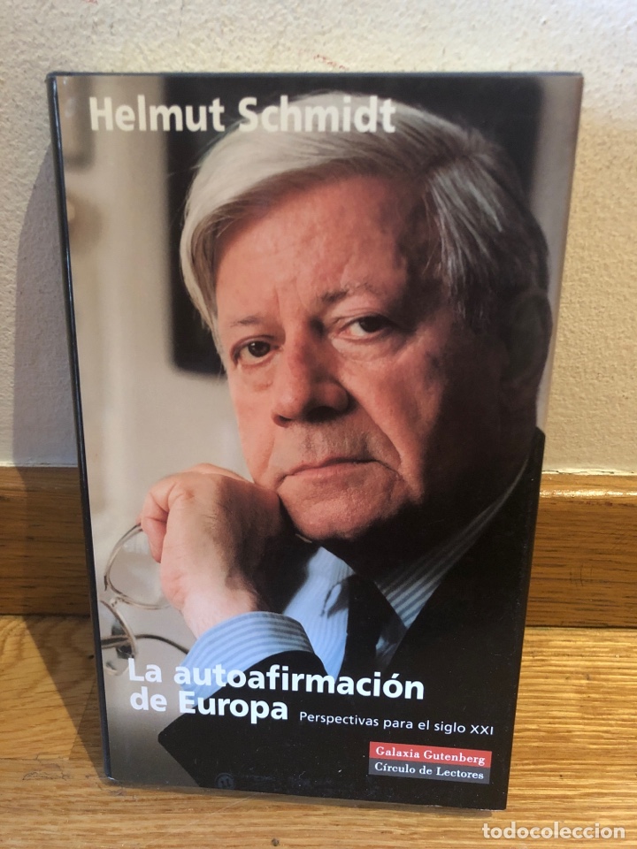 Libros de segunda mano: Helmut Schmidt La autoafirmaci&oacute;n de Europa - Foto 1