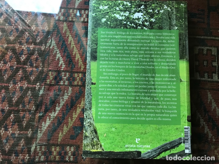 Libros de segunda mano: Un a&ntilde;o en los bosques. Sue Hubben. Errata naturae - Foto 3