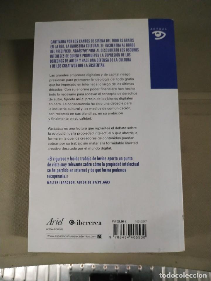 Libros de segunda mano: Par&aacute;sitos - Robert Levine. Ariel - Foto 2