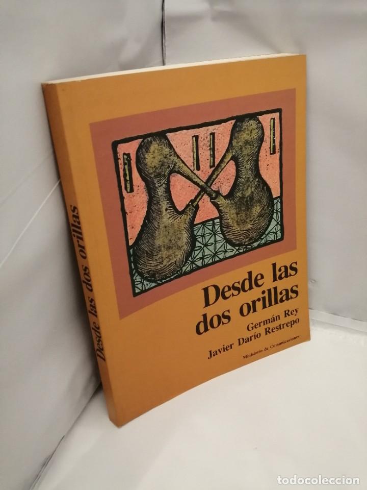 Libros de segunda mano: DESDE LAS DOS ORILLAS (PRIMERA EDICI&Oacute;N) - Foto 3