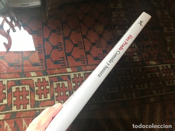Libros de segunda mano: Comida y basura. &Aacute;lex Prada. Seix Barral - Foto 2