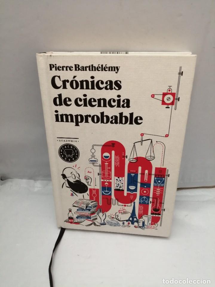Libros de segunda mano: CR&Oacute;NICAS DE CIENCIA IMPROBABLE (PRIMERA EDICI&Oacute;N) - Foto 1