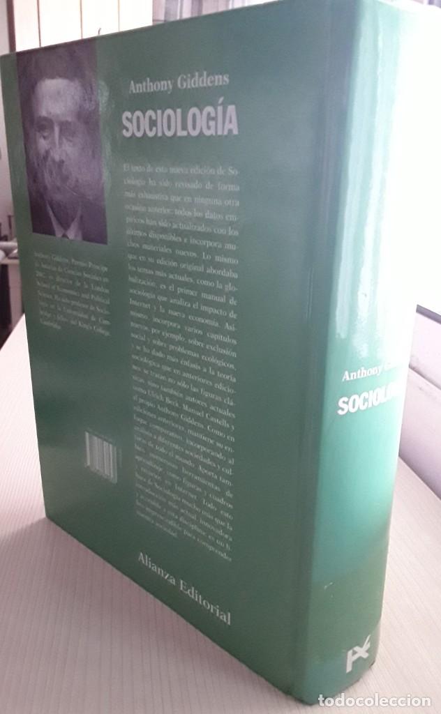 Libros de segunda mano: Sociolog&iacute;a. Anthony Gideens. - Foto 2