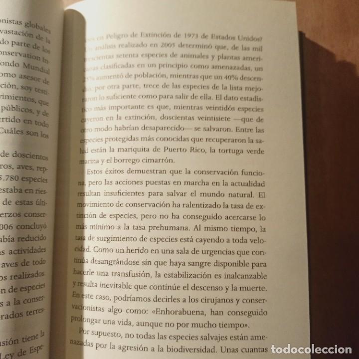 Libros de segunda mano: Medio planeta. - Edward O. Wilson. - Foto 3