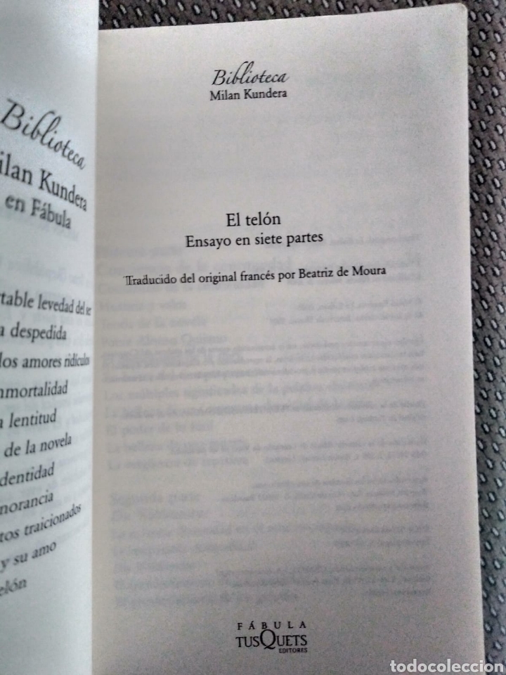 Libros de segunda mano: El tel&oacute;n. Ensayo en siete partes / Milan Kundera - Foto 2