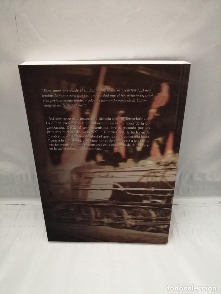 Libros de segunda mano: FERROVIARIOS EN PIE - Foto 2