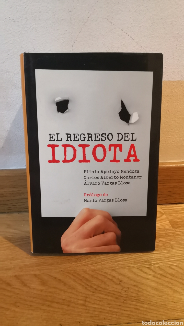 Libros de segunda mano: El regreso del idiota Mario Vargas Llosa - Foto 1