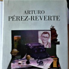 Libros de segunda mano: ARTURE PÉREZ-REVERTE - PATENTE DE CORSO (1993-1998). Lote 365864911