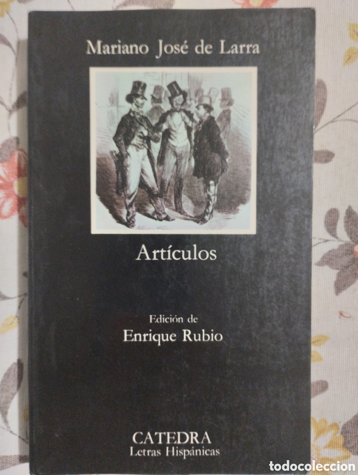Libros de segunda mano: Larra. Art&iacute;culos - Foto 1