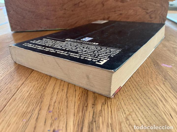 Libros de segunda mano: FRONTERAS - ISAAC ASIMOV - EDICIONES B - FORMATO GRANDE - Foto 2