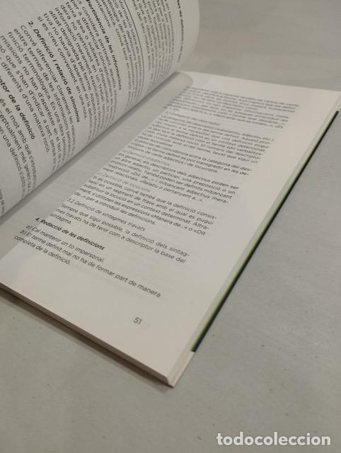Libros de segunda mano: V.A. - Recerca terminol&ograve;gica. El dossier de normalitzaci&oacute; - Foto 2