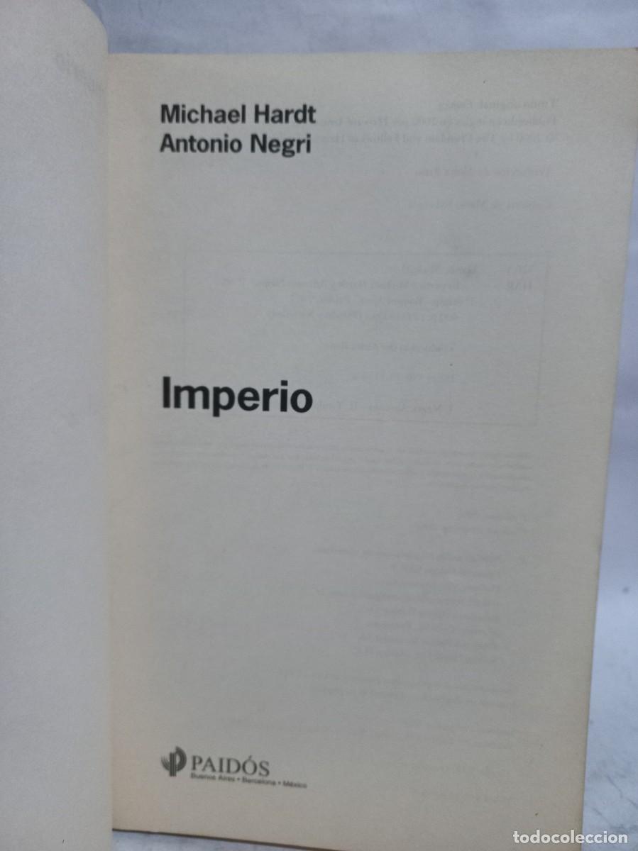 Libros de segunda mano: Michael Hardt y Antonio Negri - Imperio - 2002 - Foto 2