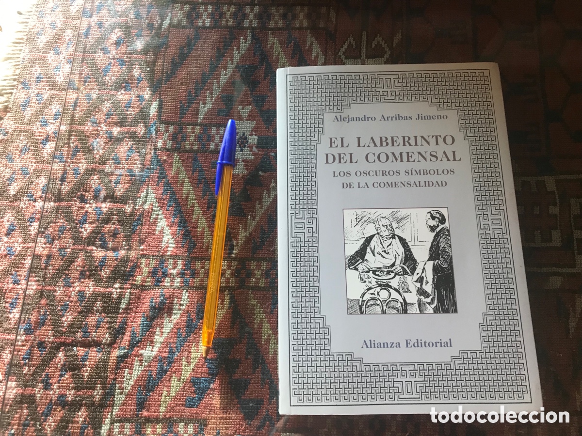 Libros de segunda mano: Laberinto del comensal. Alejandro arribas. Alianza editorial. Como nuevo - Foto 1