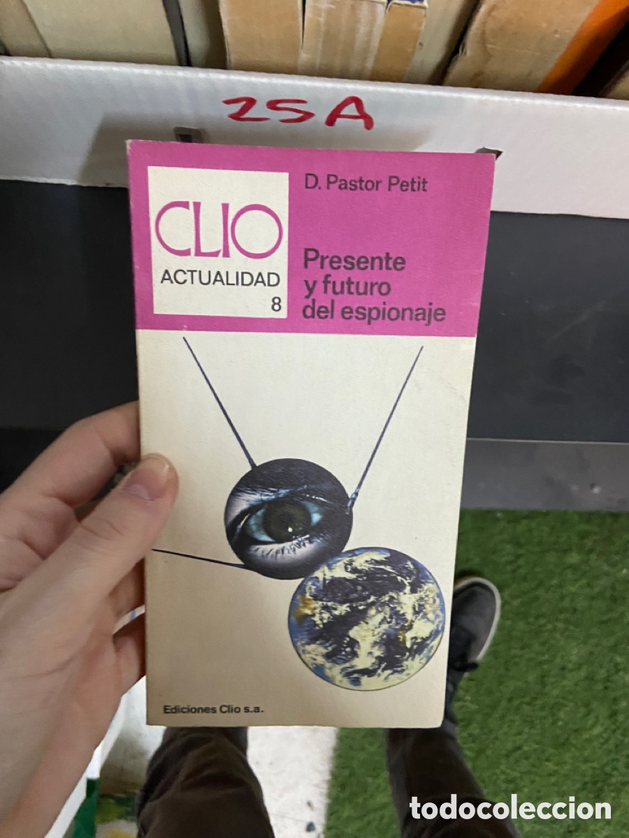 Libros de segunda mano: Esco18 D. Pastor Petit, Presente y futuro del espionaje - Foto 1