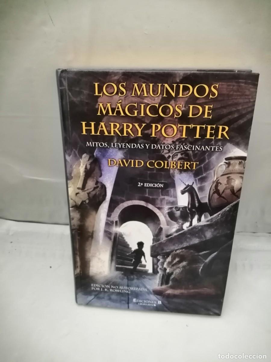 Libros de segunda mano: Los mundos m&aacute;gicos de Harry Potter (tapa dura)