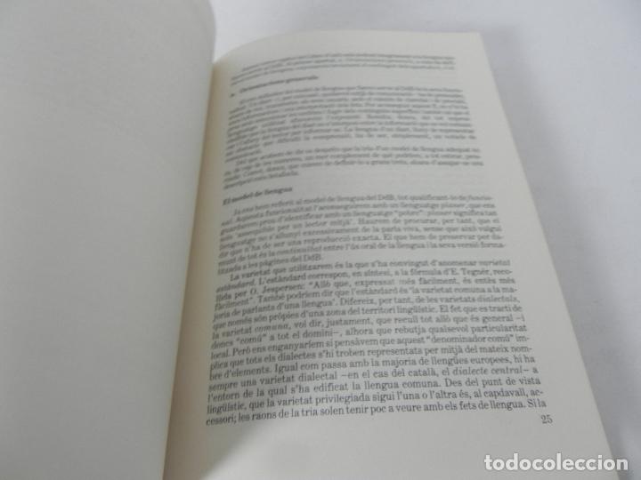 Libros de segunda mano: UN MODEL DE LLENGUA PELS MITJANS DE COMUNICACI&Oacute; - EDIT. EMP&Uacute;RIES-1988 (EN CATAL&Aacute;N) - Foto 4