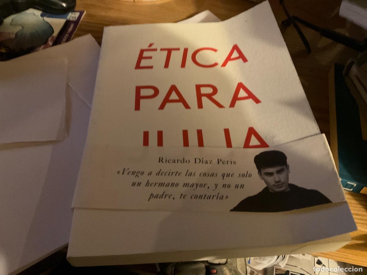 Livres d'occasion: ETICA PARA JULIA RICARDO DIAZ PERIS