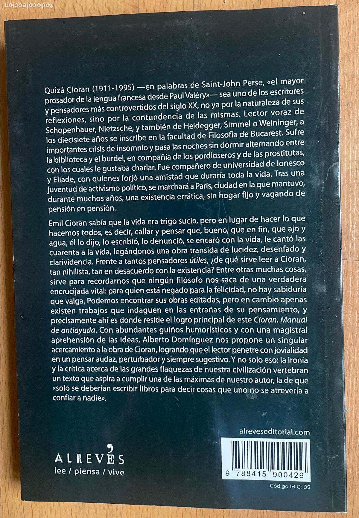 Libros de segunda mano: CIORAN Manual de antiayuda, Alberto Dominguez - Foto 2