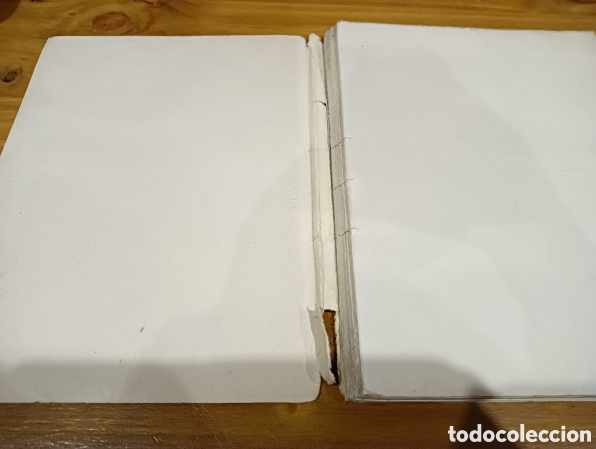 Libros de segunda mano: La Mariposa y la Llama. - Foto 2