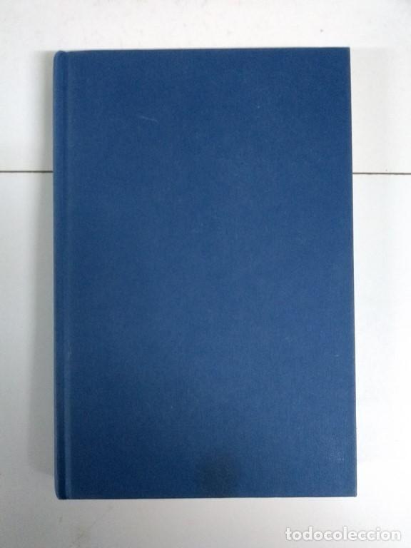 Libros de segunda mano: La moda mata (pero no engorda) - Ram&oacute;n Fano - Foto 1