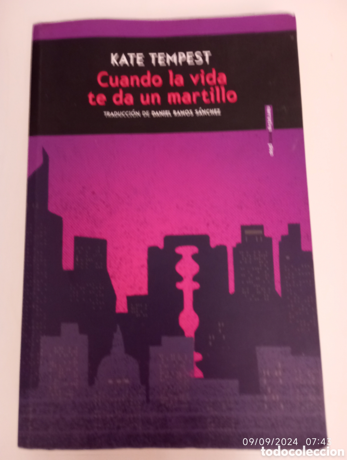 Libros de segunda mano: Kate Tempest . Cuando la vida te da un martillo .Ed sexto piso . - Foto 1
