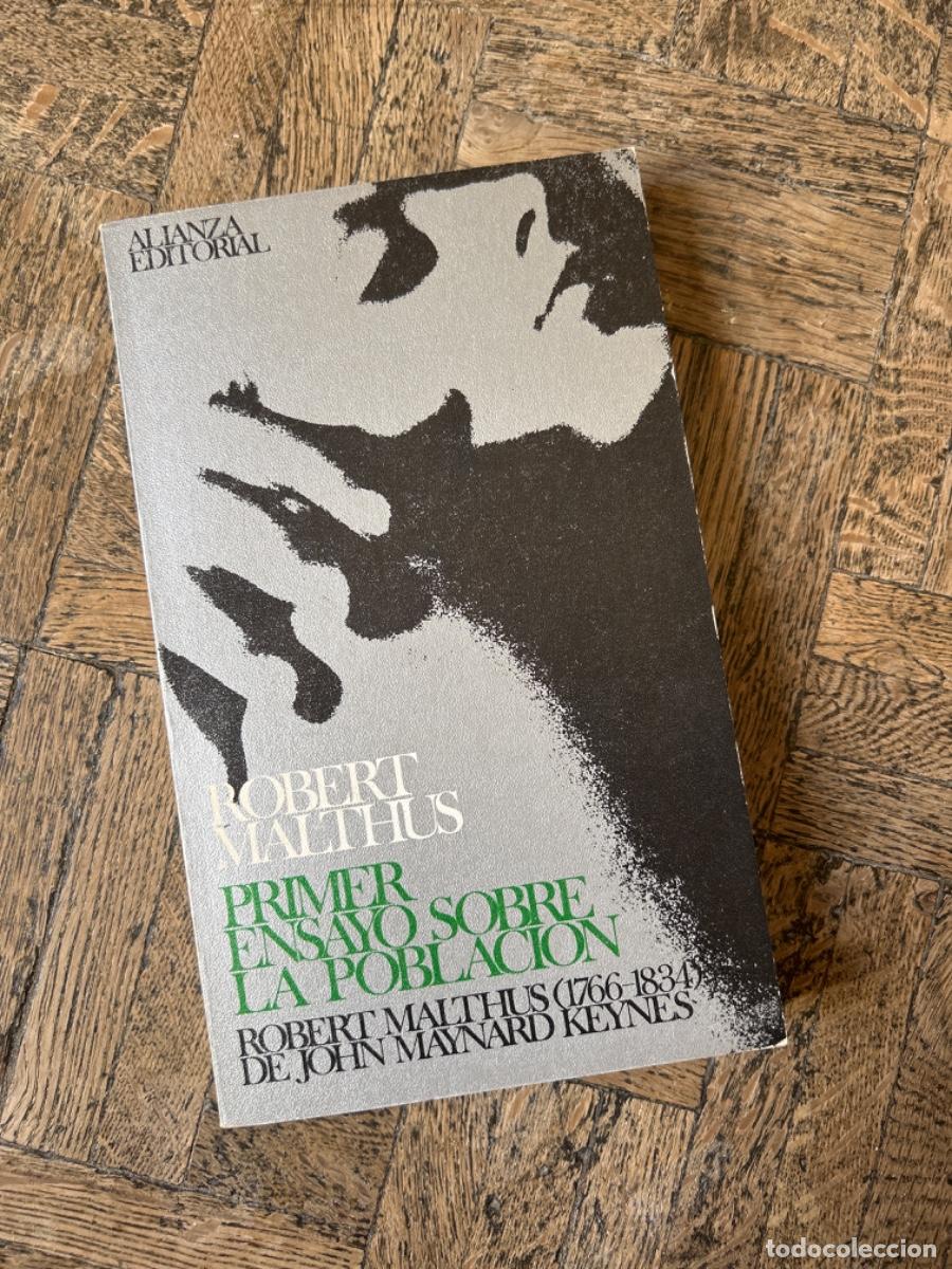 Libros de segunda mano: Primer ensayo sobre poblaci&oacute;n - Robert Malthus - Foto 1