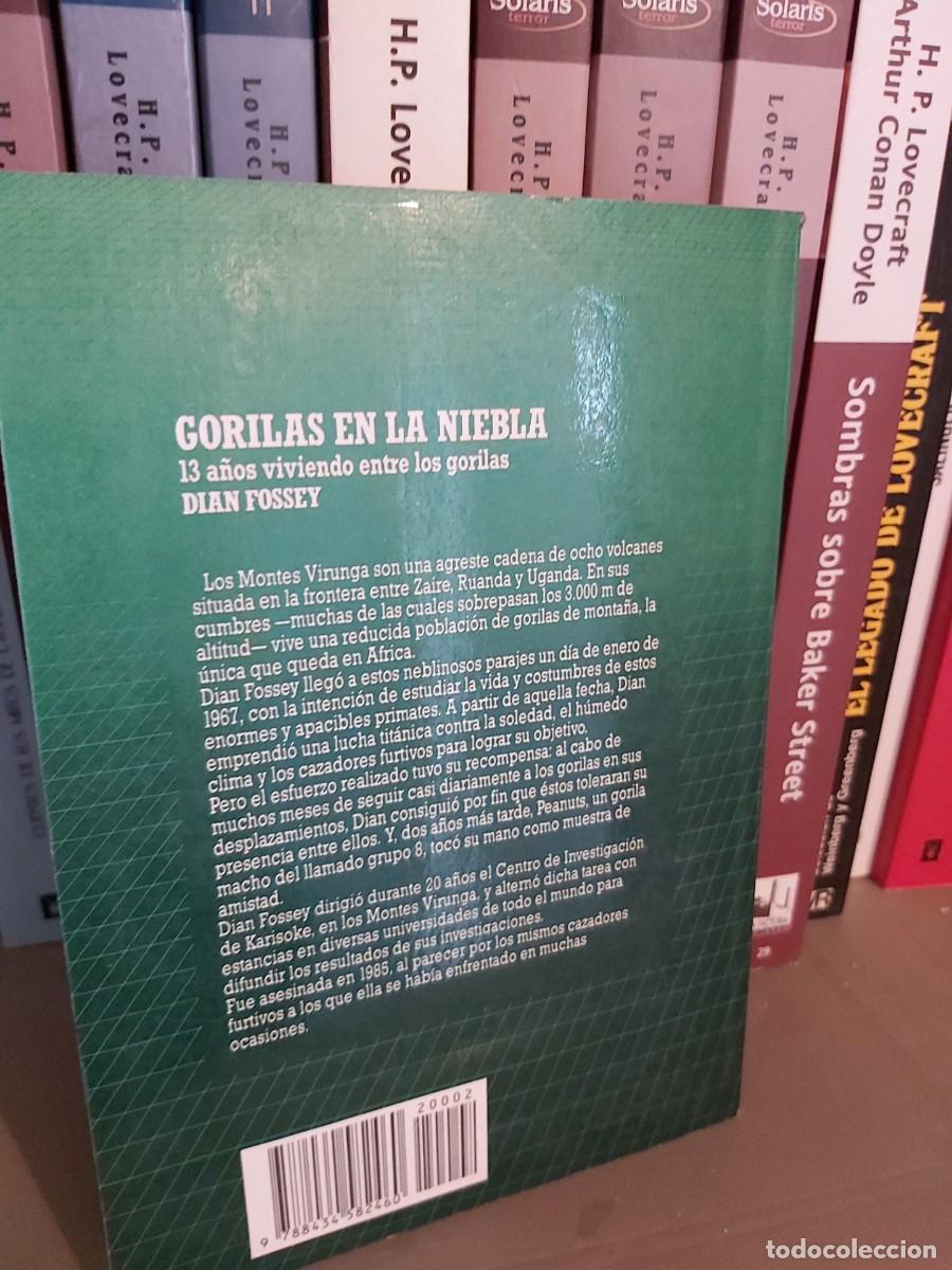 Libros de segunda mano: GORILAS EN LA NIEBLA: DIAN FOSSEY - Foto 2
